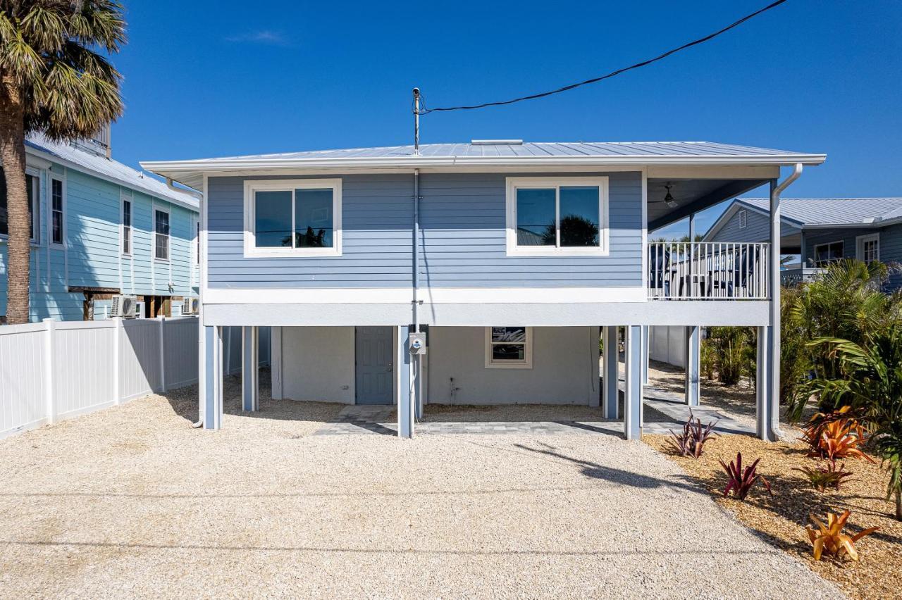 Welcome To Ostego Beach Vacation Rental - 253 Ostego Home Fort Myers Beach Exterior photo